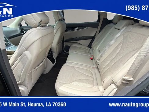 Used 2020 Lincoln Nautilus Reserve w/ Equipment Group 201A FWD image 15