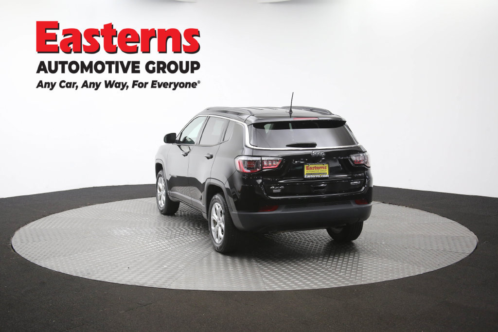 Used 2024 Jeep Compass Latitude AWD/4WD image 66