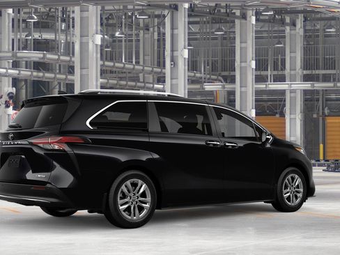 New 2026 Toyota Sienna Limited image 12