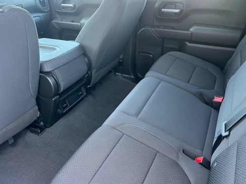 Used 2021 Chevrolet Silverado 1500 Custom RWD image 9