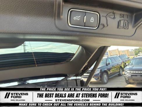 Used 2025 Ford Explorer ST-Line AWD/4WD image 40