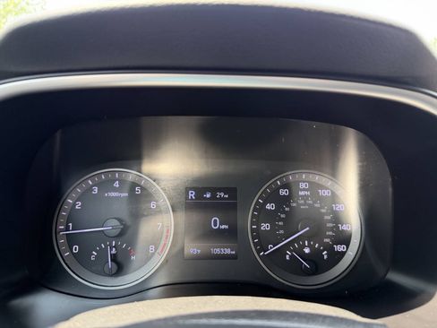 Used 2019 Hyundai Tucson Sport FWD image 27