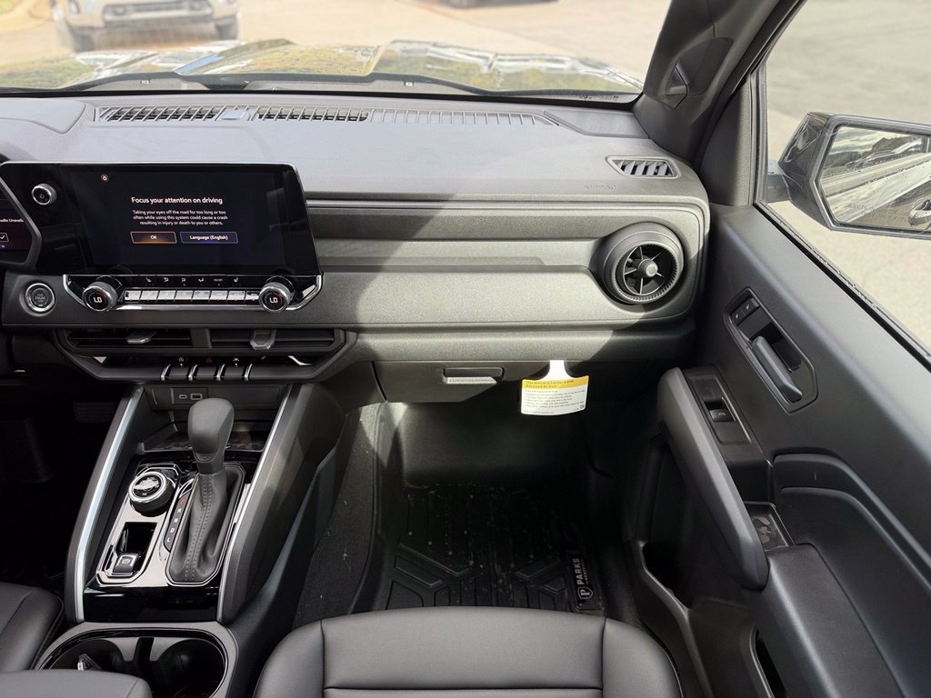 New 2026 Chevrolet Colorado Trail Boss AWD/4WD image 24