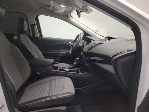 Used 2018 Ford Escape SE w/ SE Sport Appearance Package AWD/4WD image 21