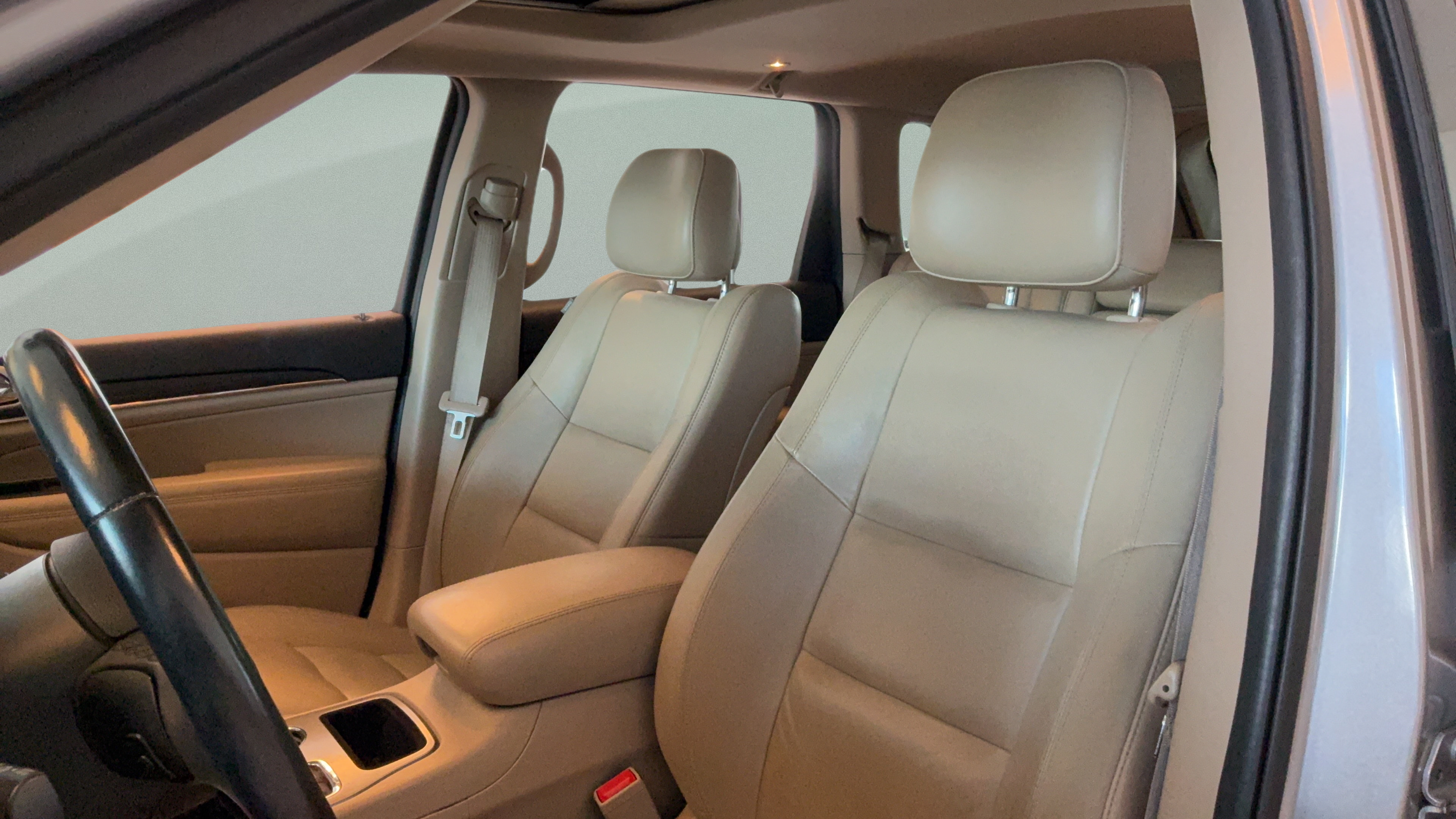 Used 2020 Jeep Grand Cherokee Limited RWD image 23