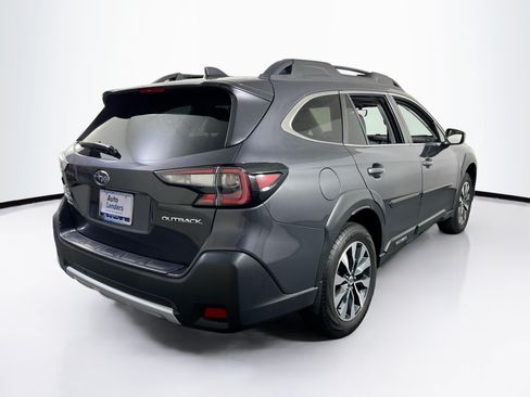Used 2023 Subaru Outback Limited AWD/4WD image 5