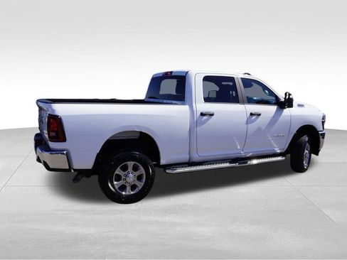Certified 2026 RAM 2500 Big Horn AWD/4WD image 4