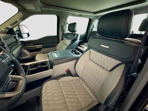 Used 2024 Ford F450 Limited w/ FX4 Off-Road Package AWD/4WD image 24