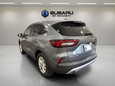 Used 2023 Ford Escape Active w/ Tech Pack #2 FWD image 3