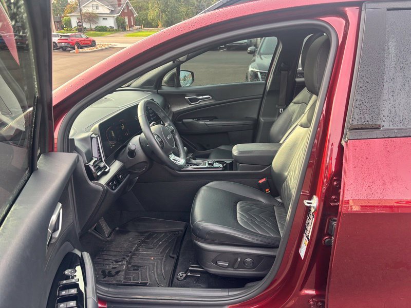 Certified 2023 Kia Sportage X-Line w/ X-Line Premium Package AWD/4WD image 9