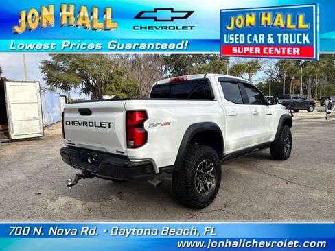 Used 2025 Chevrolet Colorado ZR2 w/ Technology Package image 13