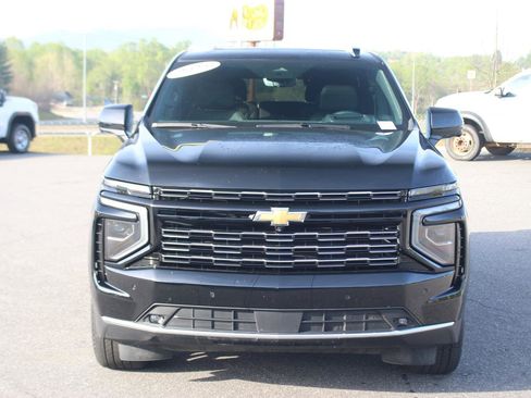 Used 2025 Chevrolet Tahoe High Country w/ Sun And Tow Package AWD/4WD image 2