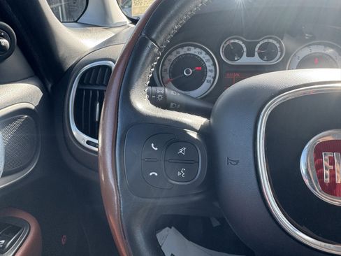 Used 2014 FIAT 500L Trekking w/ Popular Equipment Group FWD image 22