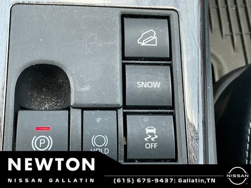 Used 2023 Toyota Highlander Platinum AWD/4WD image 21