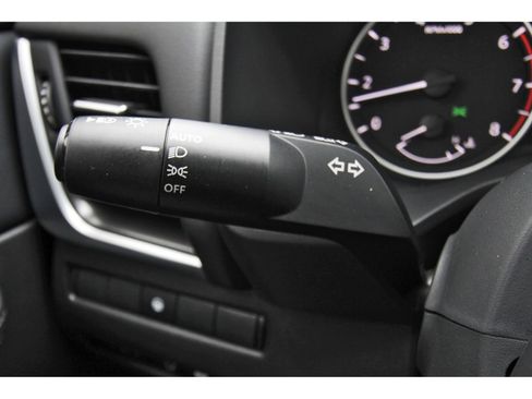 Certified 2025 Nissan Rogue SV w/ SV Premium Package image 20