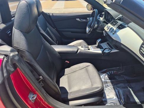 Used 2015 BMW Z4 sDrive28i RWD image 17