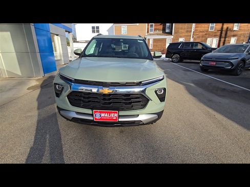 New 2026 Chevrolet TrailBlazer LT w/ Convenience Package image 3
