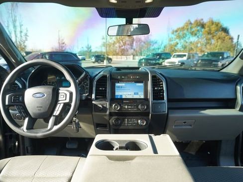 Used 2019 Ford F150 XLT image 23