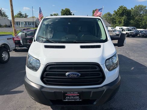 Used 2018 Ford Transit 150 XL RWD image 3