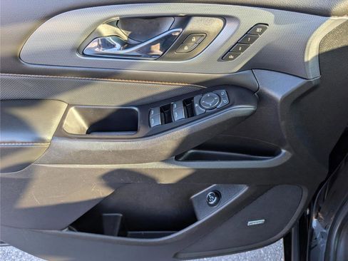 Used 2018 Chevrolet Traverse Premier w/ Redline Edition image 22