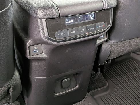 Used 2026 Toyota Grand Highlander XLE image 30