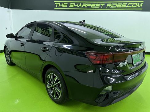 Used 2024 Kia Forte LXS FWD image 7