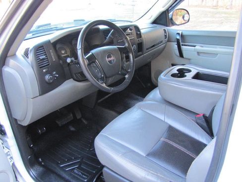 Used 2011 GMC Sierra 1500 W/T w/ Work Truck Plus Package image 14
