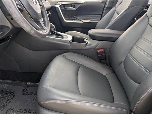 Used 2023 Toyota RAV4 XLE Premium FWD image 14