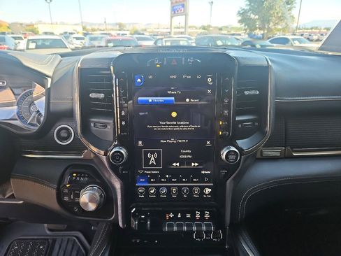 Used 2019 RAM 1500 Limited AWD/4WD image 19