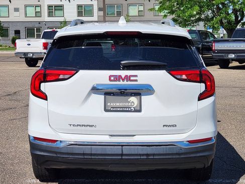 Used 2020 GMC Terrain SLT AWD/4WD image 9