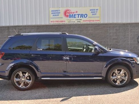 Used 2017 Dodge Journey Crossroad w/ Popular Equipment Group AWD/4WD image 1