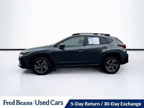 Used 2025 Subaru Crosstrek 2.5i Premium AWD/4WD image 5