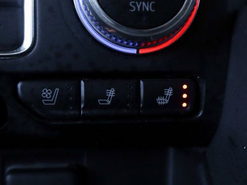 Used 2021 GMC Yukon SLT image 42