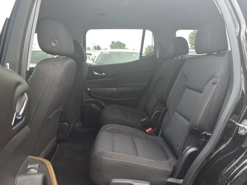 Used 2022 GMC Acadia SLE w/ Driver Convenience Package AWD/4WD image 9