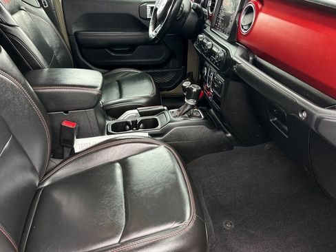 Used 2020 Jeep Gladiator Rubicon AWD/4WD image 15
