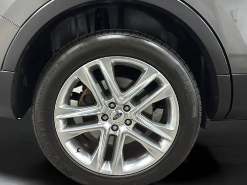 Used 2016 Ford Explorer Limited FWD image 31