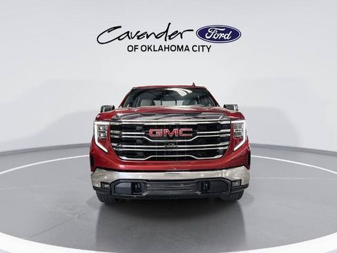 Used 2024 GMC Sierra 1500 SLT AWD/4WD image 3