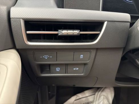 Used 2025 Hyundai Sonata SEL FWD image 20
