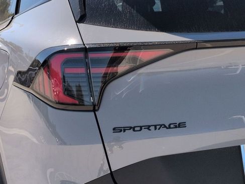 New 2026 Kia Sportage X-Line AWD/4WD image 33