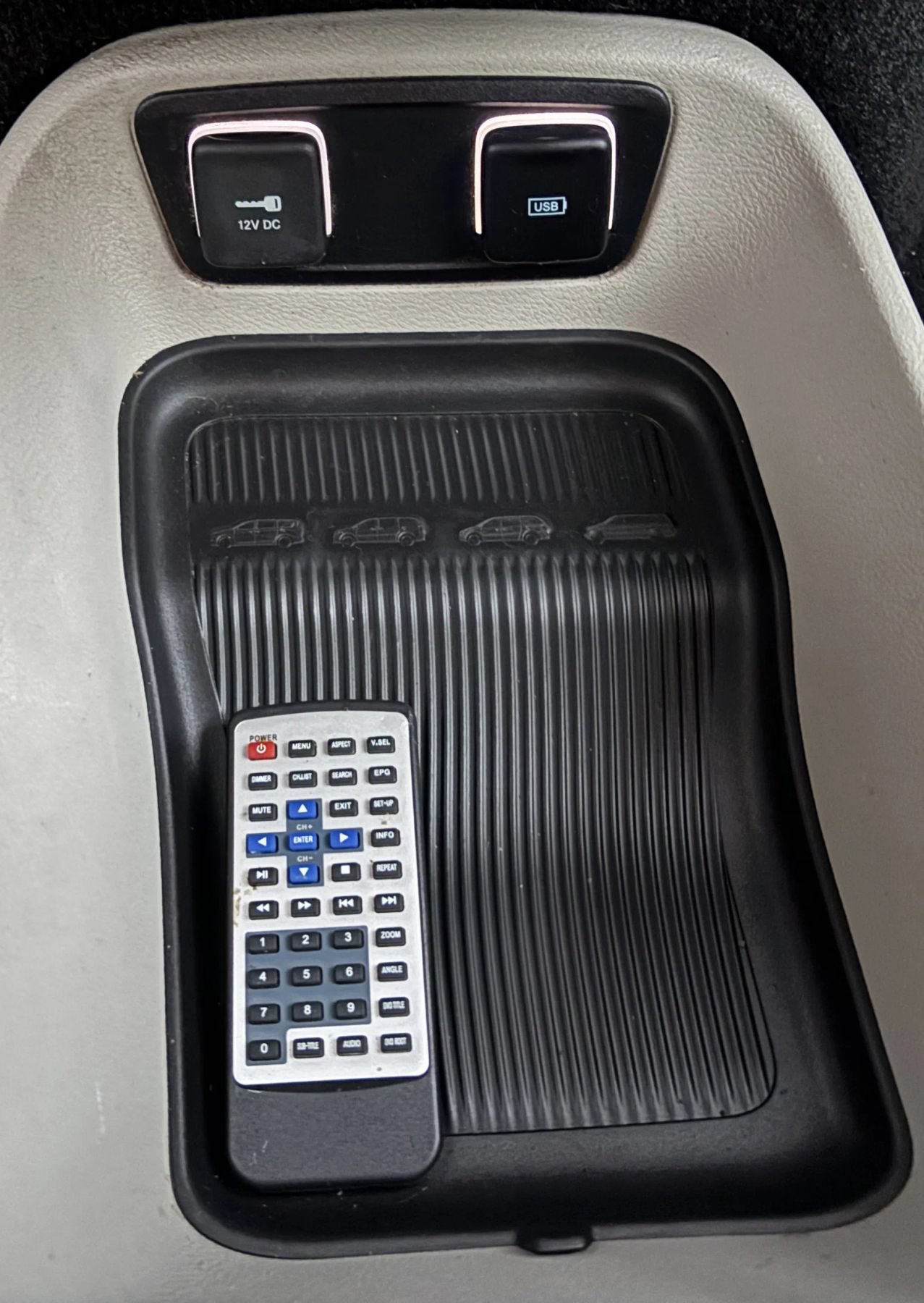 Used 2017 Chrysler Pacifica Touring FWD image 26