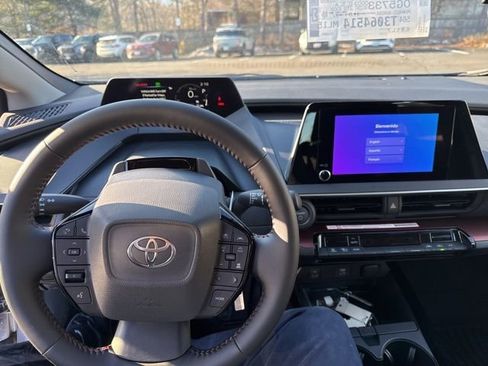 New 2026 Toyota Prius SE image 12