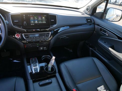 Used 2021 Honda Pilot Touring image 15