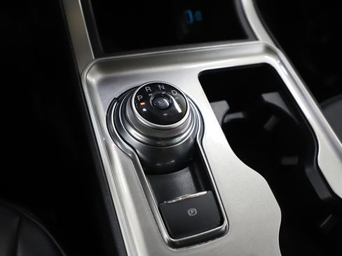 Used 2024 Ford Edge SEL image 23