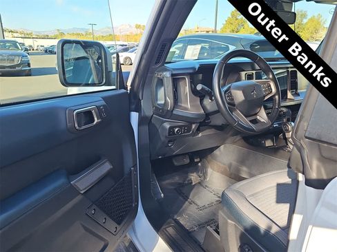 Used 2023 Ford Bronco Outer Banks image 10