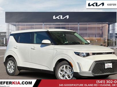 New 2025 Kia Soul LX w/ LX Technology Package