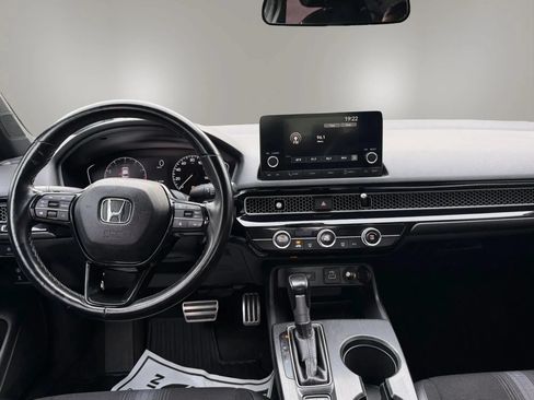 Used 2023 Honda Civic Sport image 17