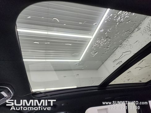 New 2026 Jeep Grand Cherokee Limited image 12