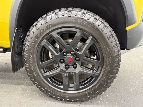 Used 2023 Chevrolet Colorado Trail Boss w/ LPO, Skid Plate Package AWD/4WD image 21
