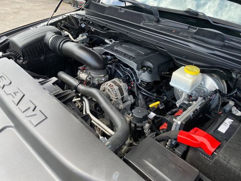 Used 2022 RAM 1500 Laramie w/ Sport Appearance Package image 34