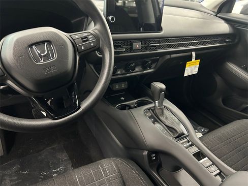 New 2026 Honda HR-V LX image 11
